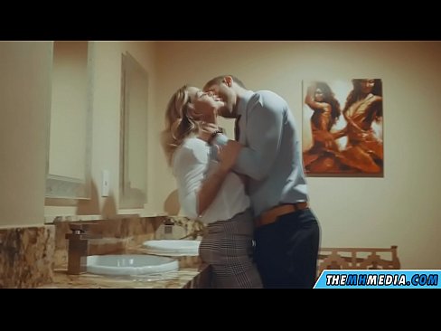 ❤️ Wann eng Busty Blond Iech an engem ëffentlechen Toilette verféiert ❤️❌ Pornovideo bei eis lb.passiveincome1.ru ❌❤